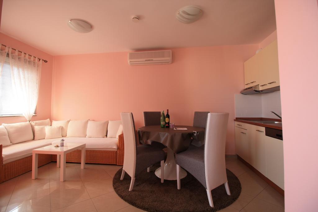 Apartment Dalmatien Traumhaus 马卡尔斯卡 外观 照片
